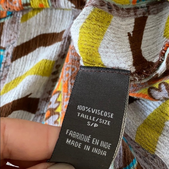 SUZY SHIER Tribal print off the shoulders dress. - Picture 9 of 11